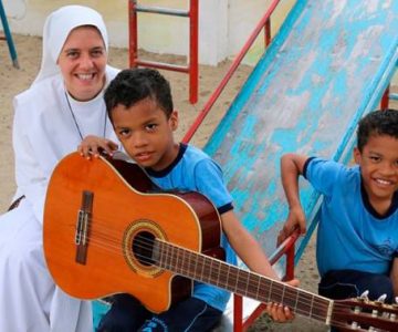Terremoto en Ecuador: Fallecida religiosa inspira a católicos de Irlanda