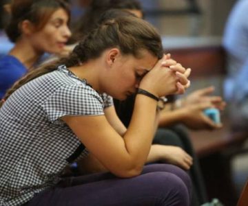 Colombia: Juez prohíbe oraciones en Concejo y escuelas de Cartagena